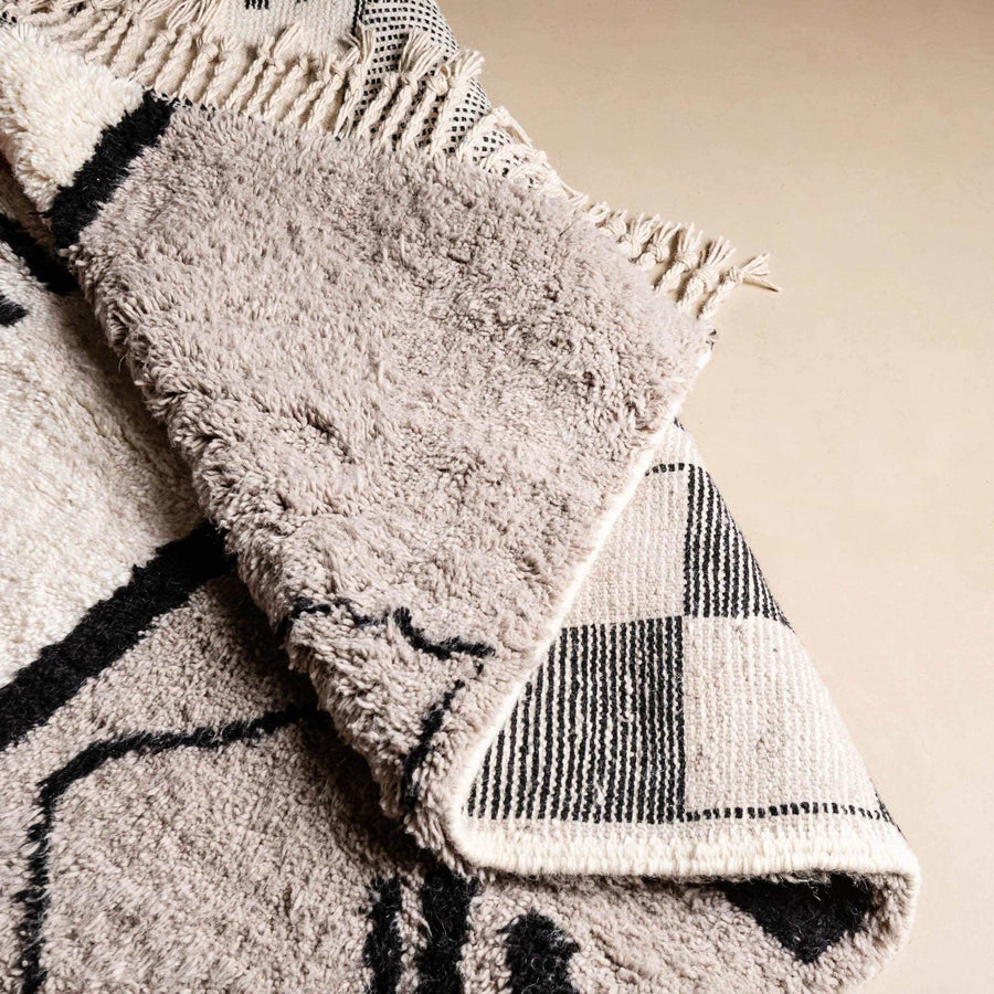 Handmade CHECKERED berber rug, Moroccan boujad rug - 33bohemian