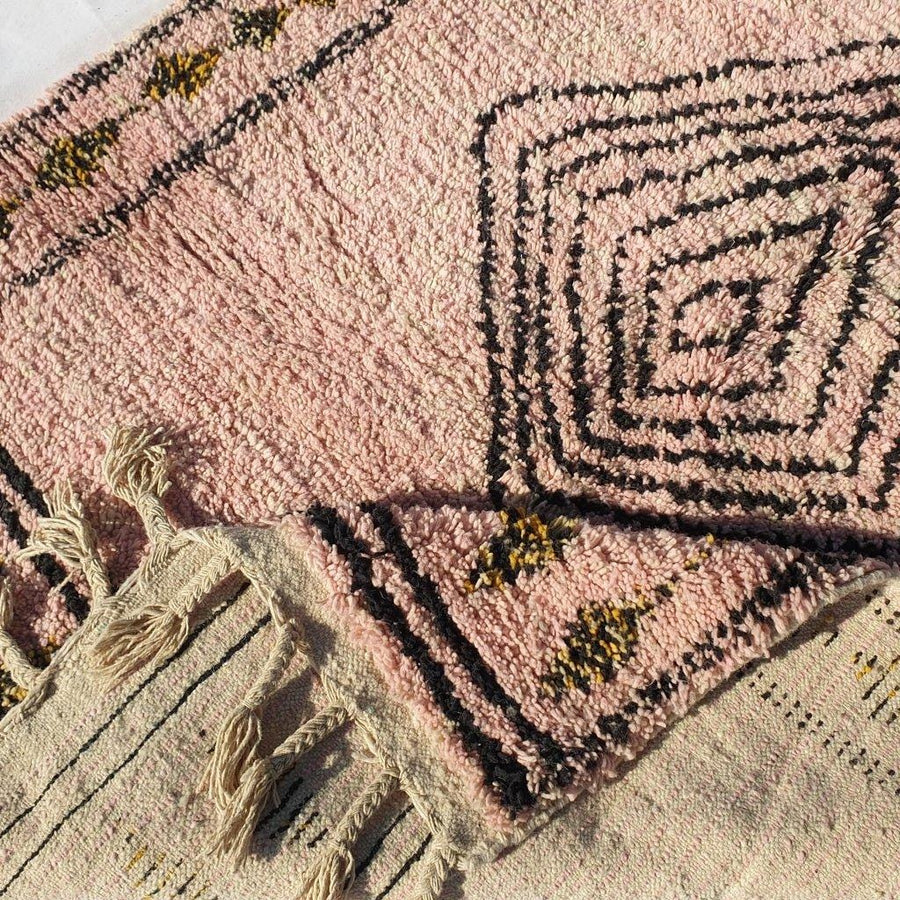 Handmade Beni Ourain Moroccan Rug: Peach Shaggy Wool Carpet