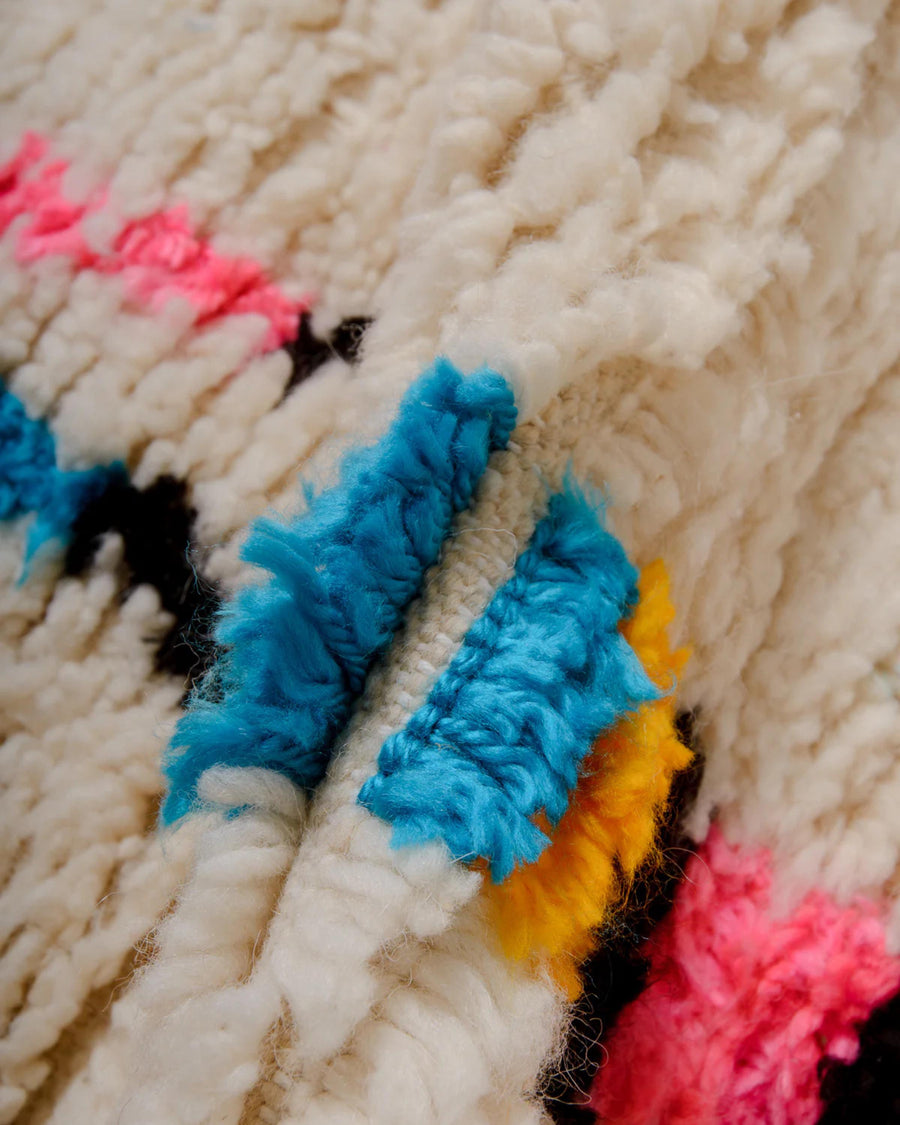Handmade Beni Ourain Rug: Authentic Moroccan Berber Design