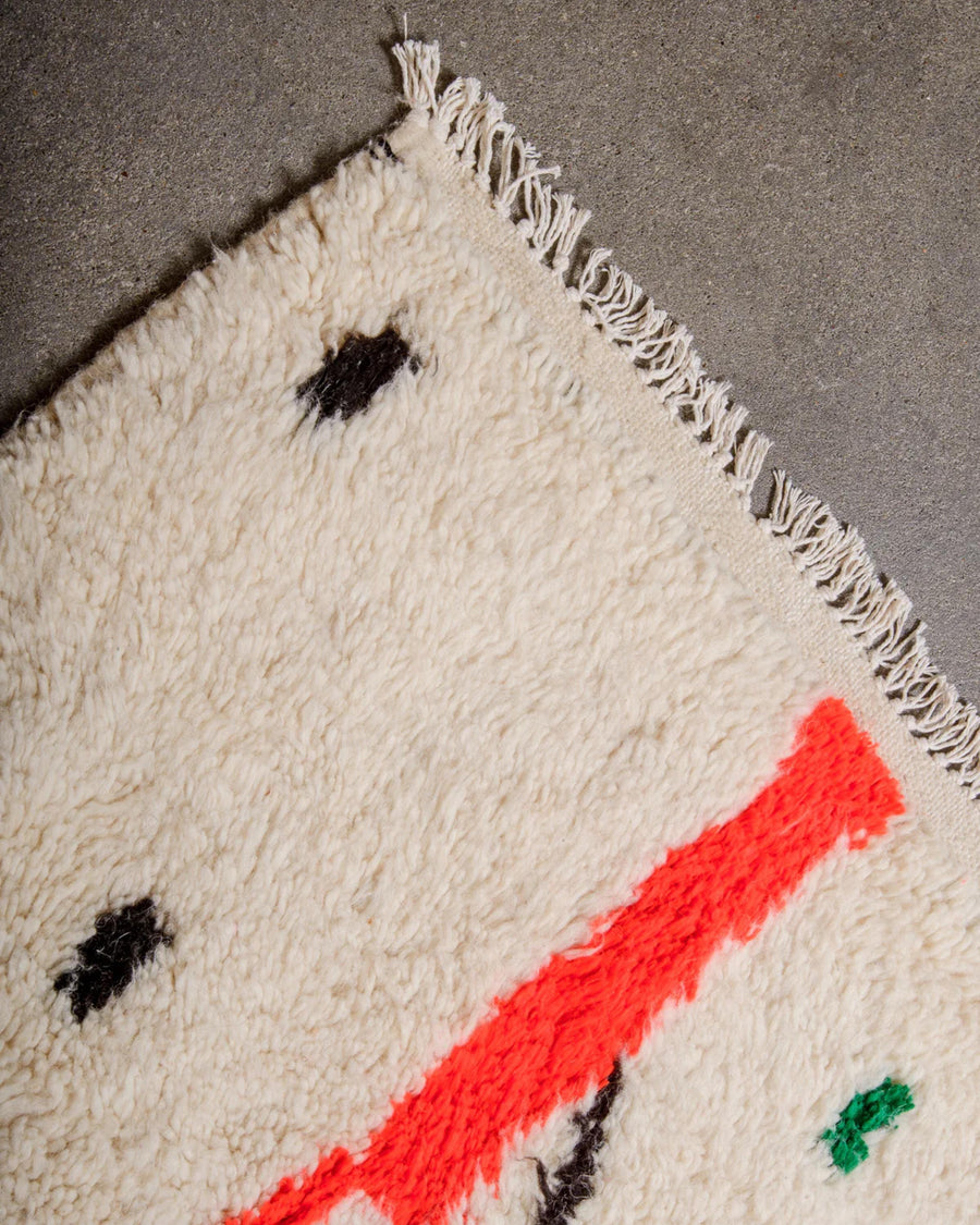 Handmade White and Pink Berber Rug: Moroccan Wool Boujaad Carpet