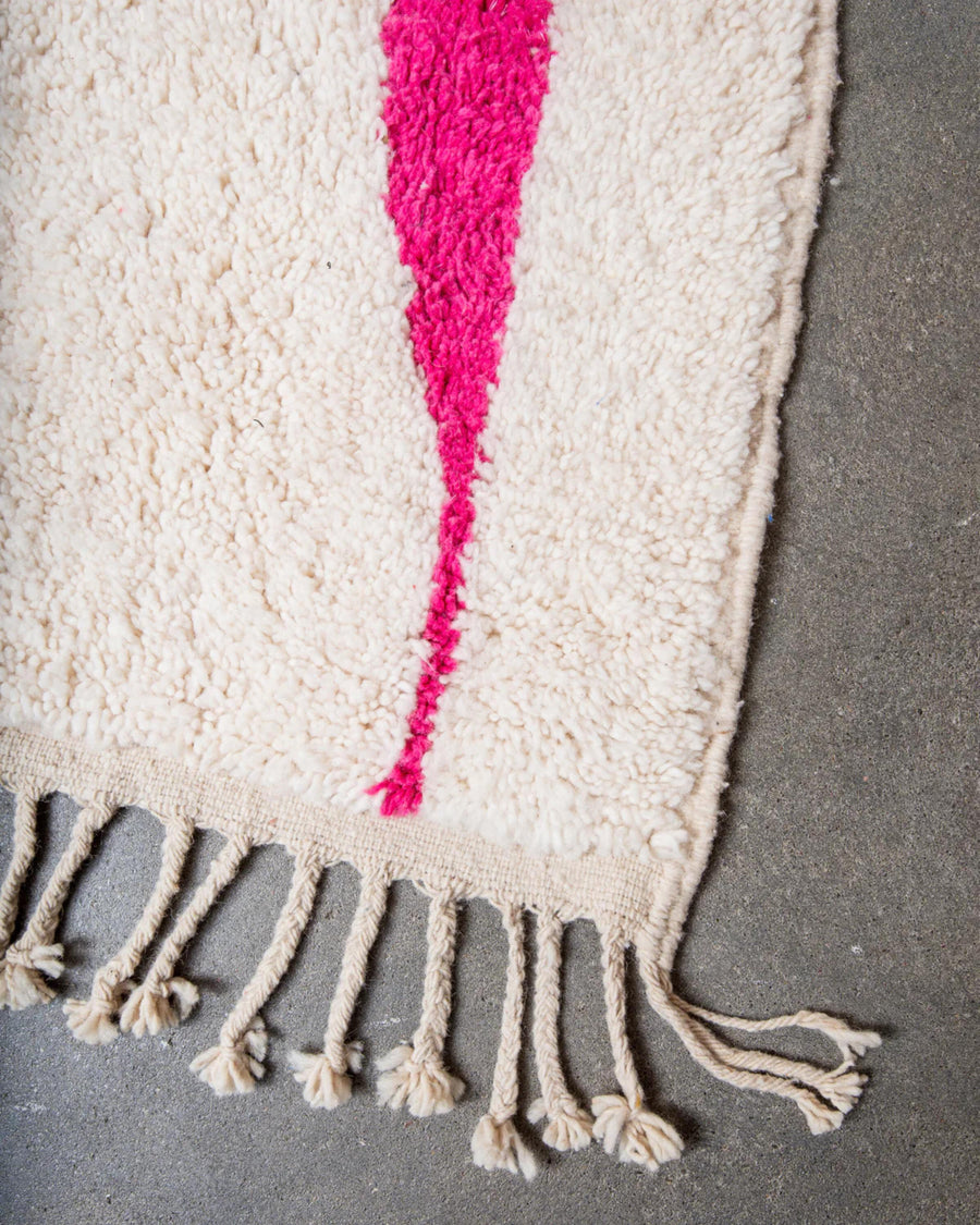 Handmade Wool Berber Rug: Custom Moroccan Azilal Rug