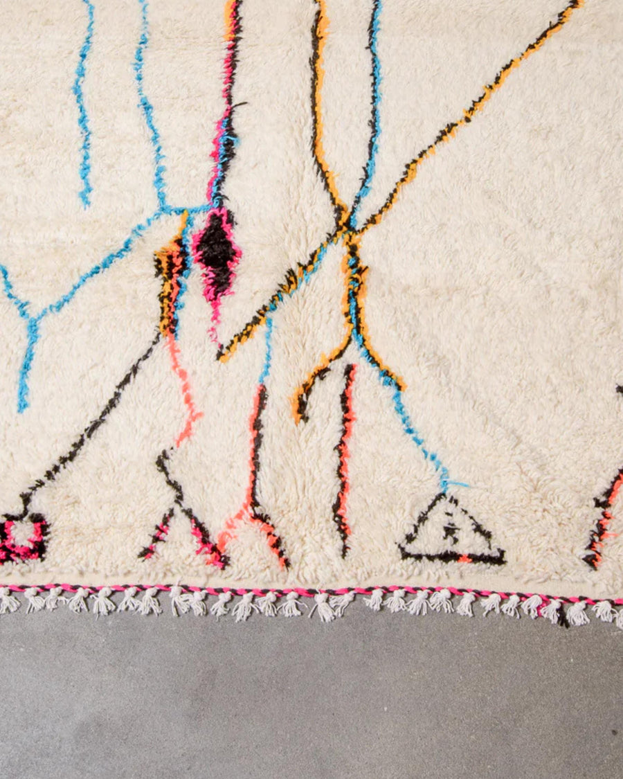 Handmade Beni Ourain Rug: White Moroccan Berber Wool Shag Rug