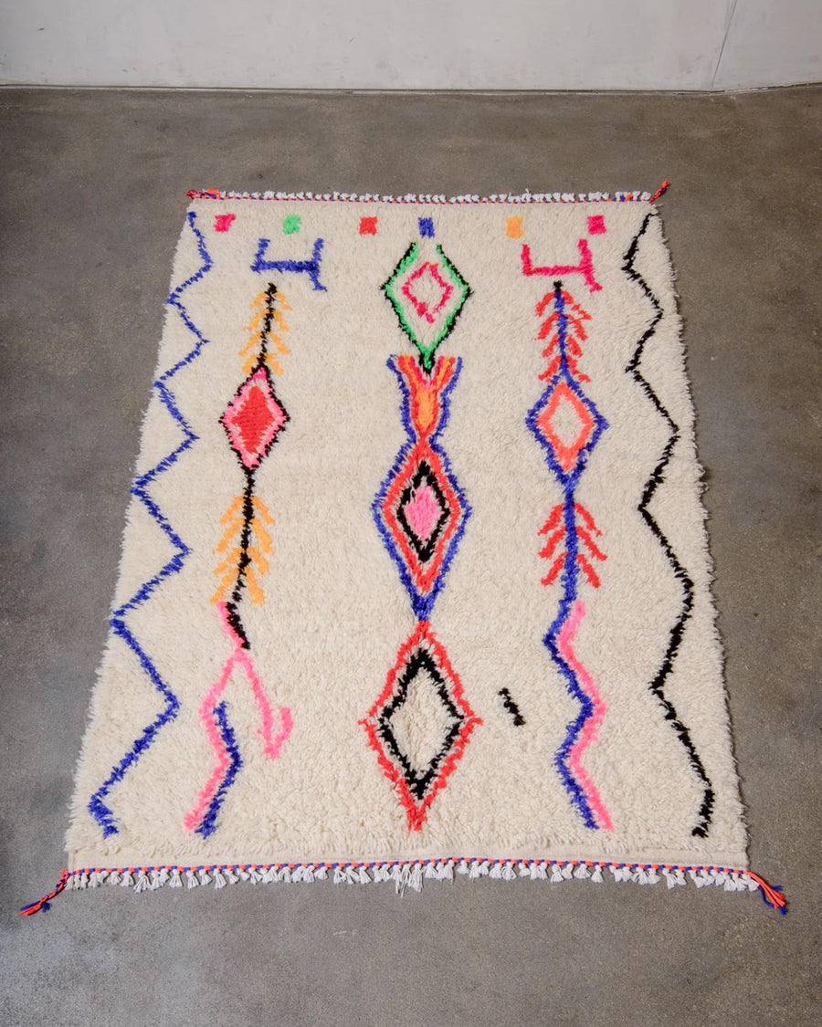 Handmade Beni Ourain Berber Rug: Moroccan Wool, Geometric Design