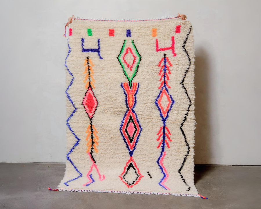 Handmade Beni Ourain Berber Rug: Moroccan Wool, Geometric Design
