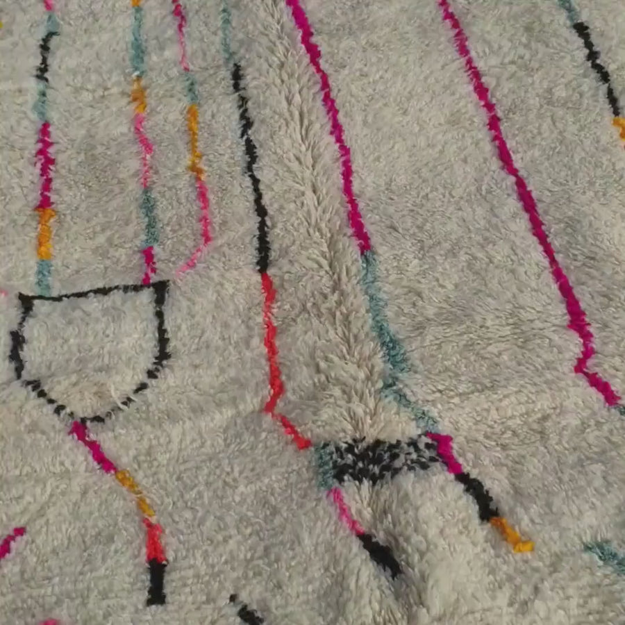 Handmade Beni Ourain Rug: Moroccan Wool Carpet, Berber Design