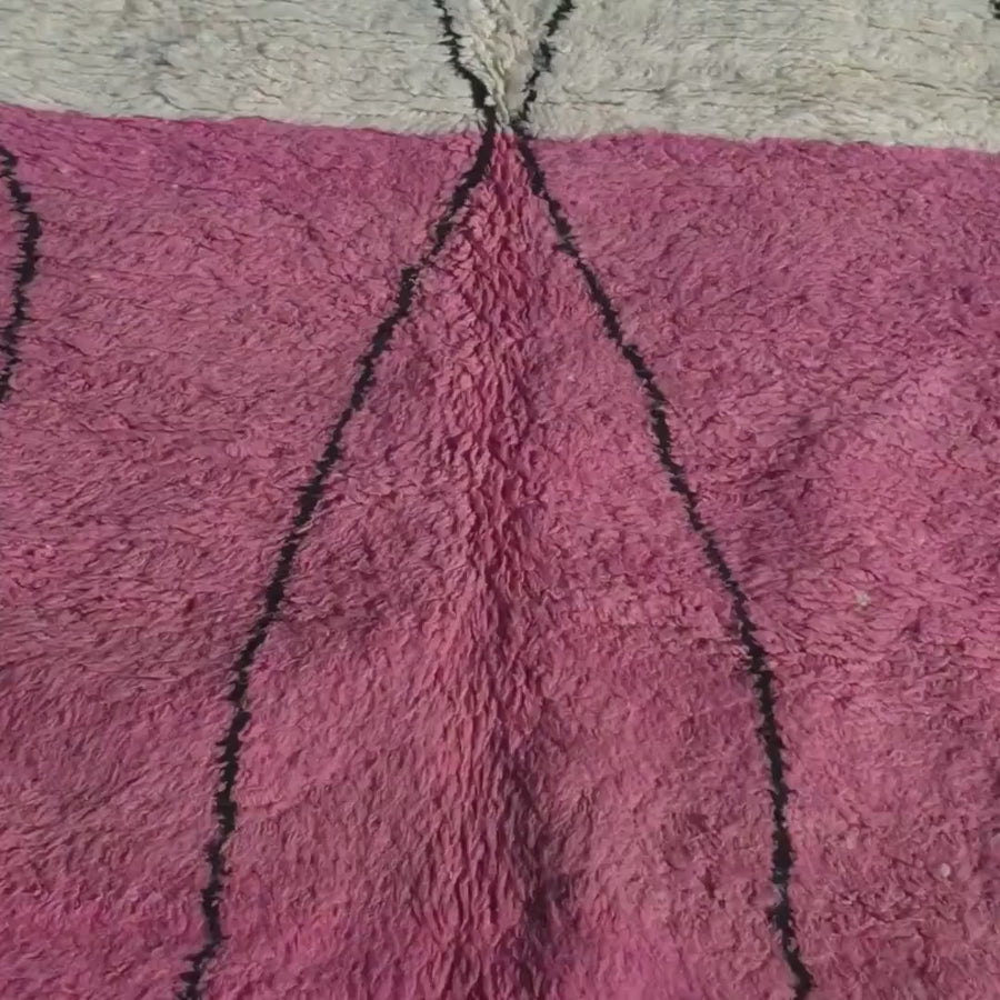 Handmade Wool Berber Rug: Moroccan Shag Style