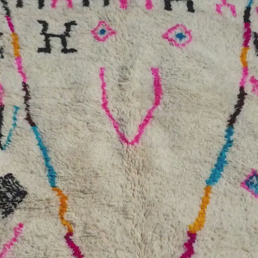 Handmade Wool Moroccan Rug: Beni Ourain Style Shag Carpet